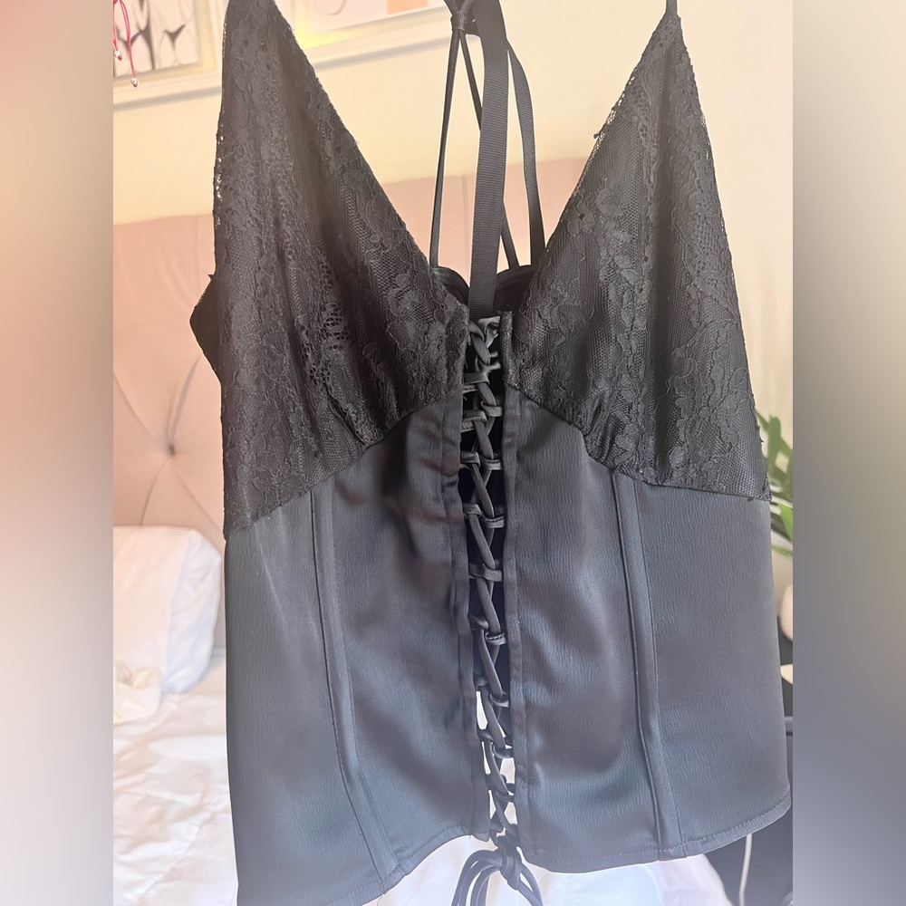 ZARA Brand New- missing tags. Adjustable silk corset
